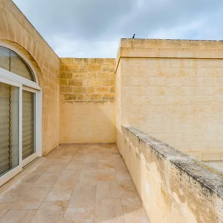 Modern 4 Bedroom - Gozo