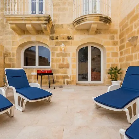 Modern 4 Bedroom - Gozo Villa *