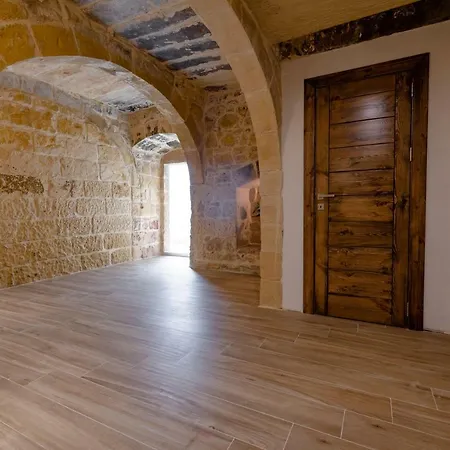 Villa Entire - Gemini Farmhouse, Gozo Nadur
