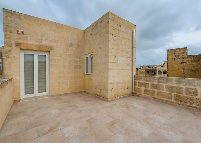 Willa Modern 4 Bedroom - Gozo *
