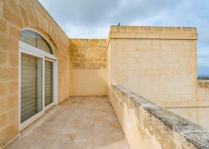 Modern 4 Bedroom - Gozo